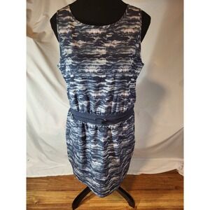 Willow Blossom Size M Athletic Gray Tone Dress